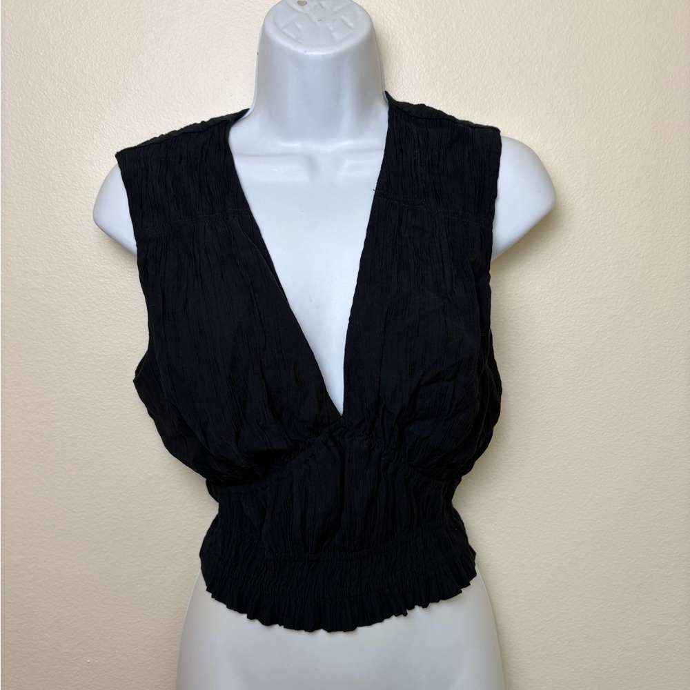Abercrombie & Fitch Black Crinkle Deep V Tank Top